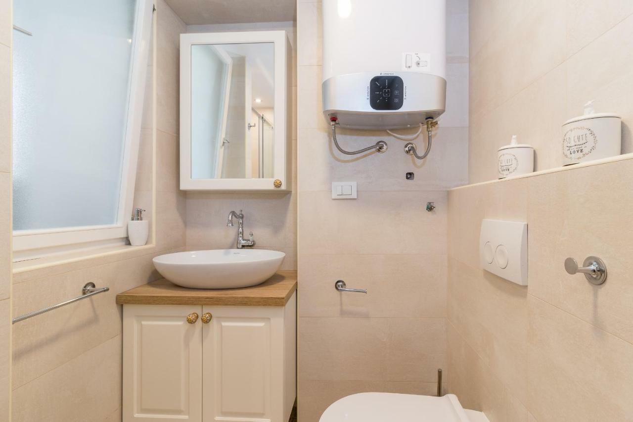 Deluxe Apartment Mimi Rovinj Exterior foto